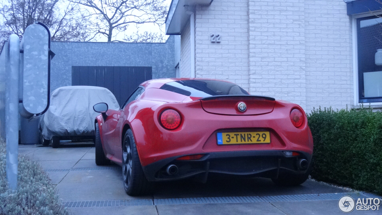 Alfa Romeo 4C Launch Edition