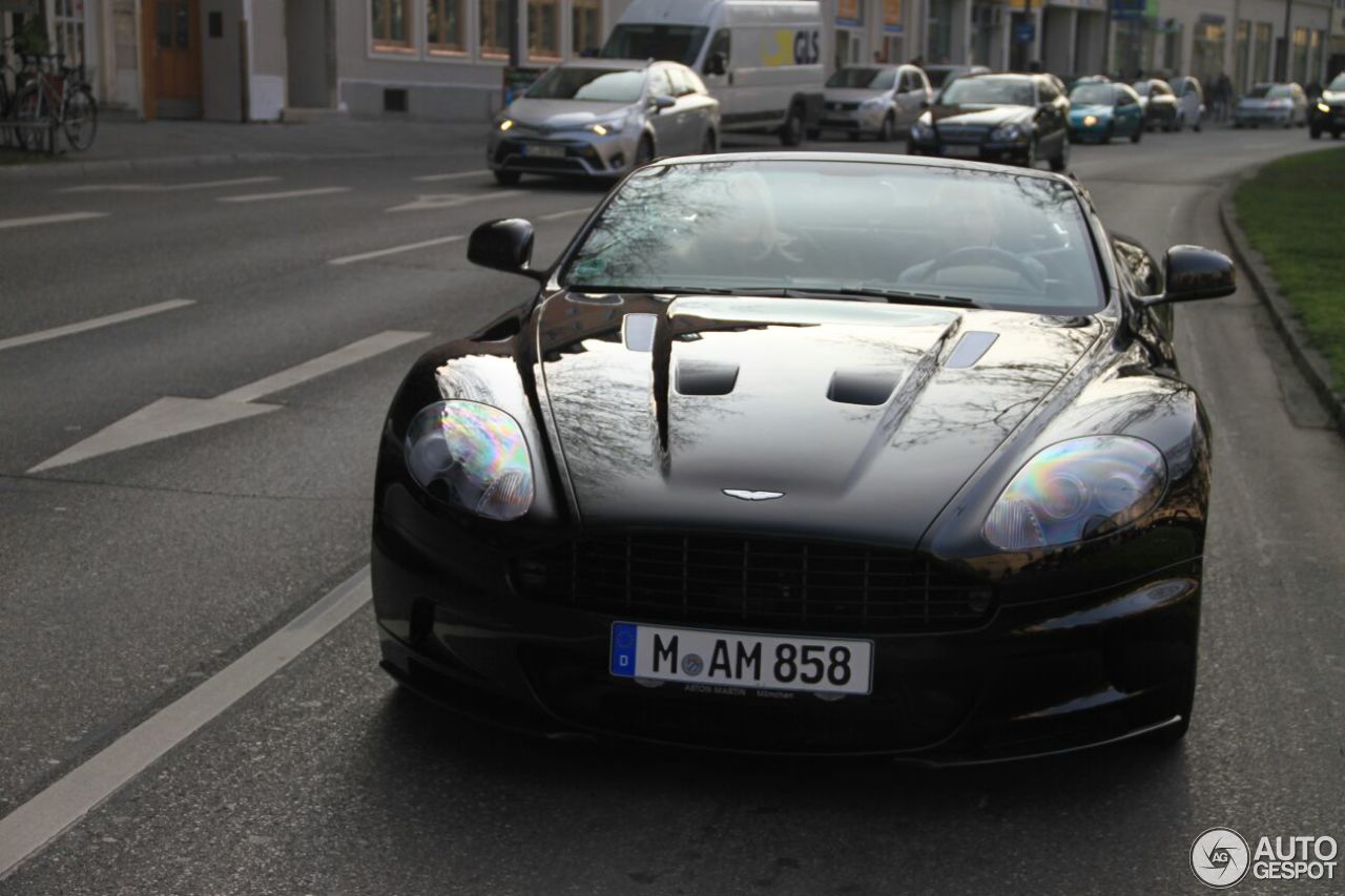 Aston Martin DBS Volante Carbon Black Edition