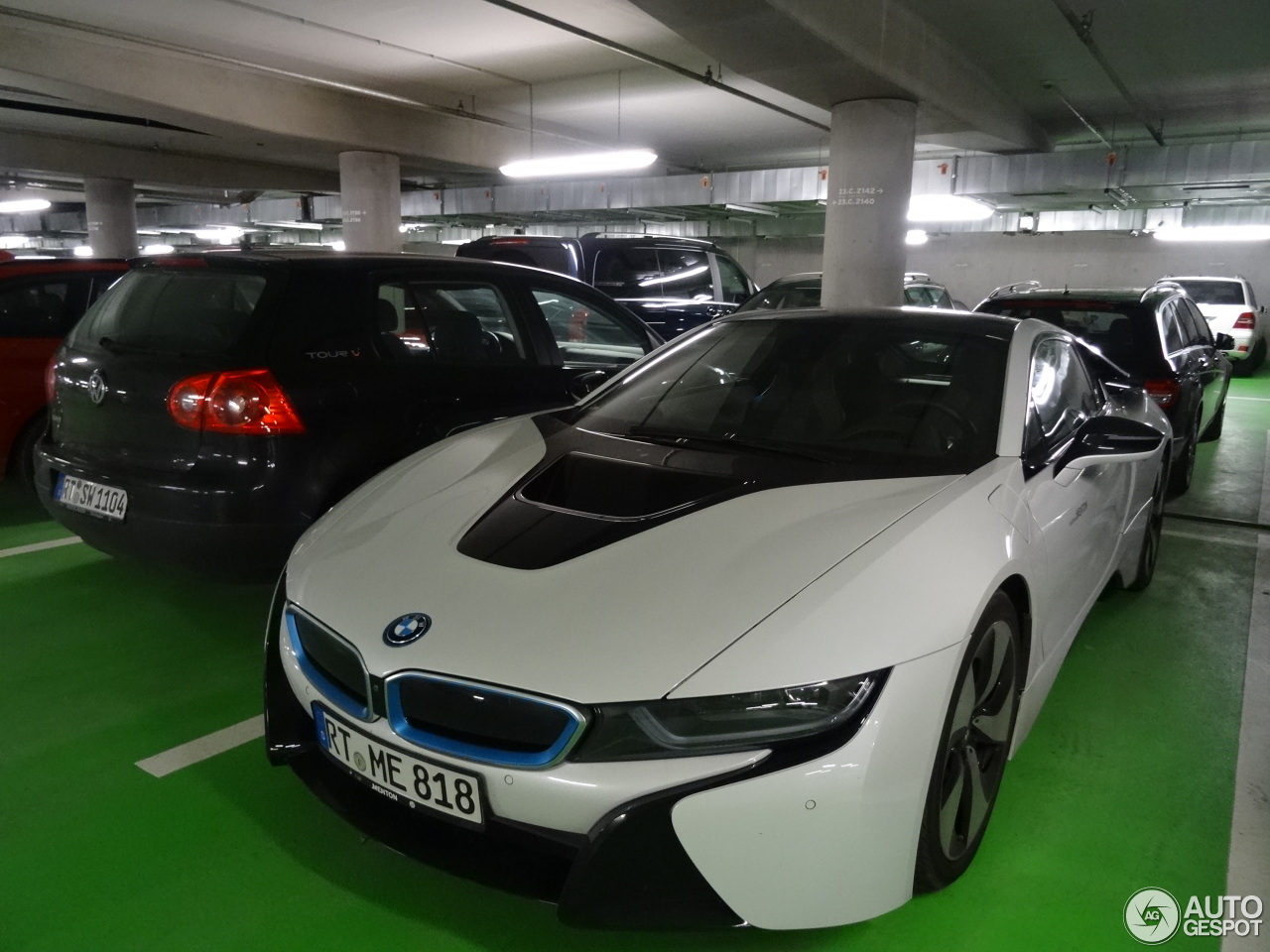 BMW i8