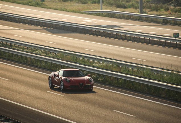 Alfa Romeo 4C Coupé