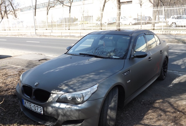 BMW M5 E60 2005