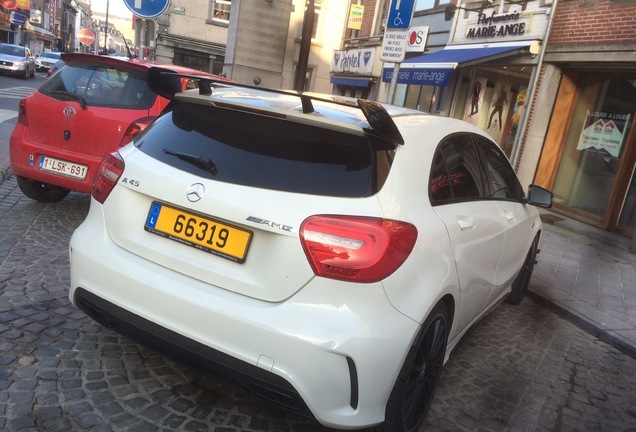 Mercedes-Benz A 45 AMG