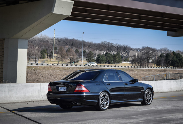 Mercedes-Benz S 65 AMG W220