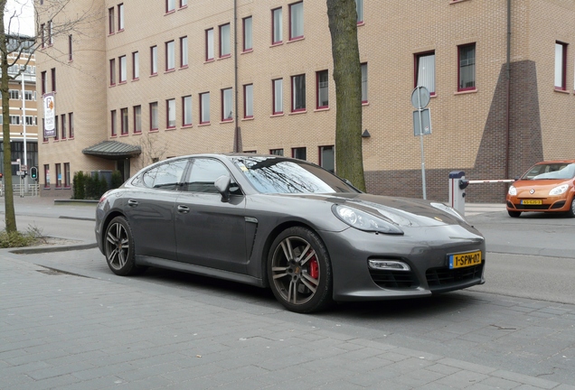 Porsche 970 Panamera GTS MkI