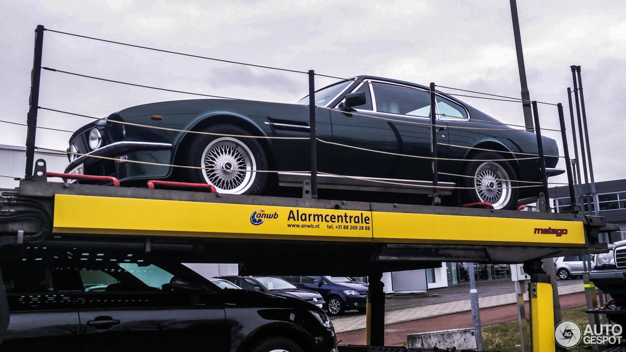 Aston Martin V8 Vantage 1977-1989