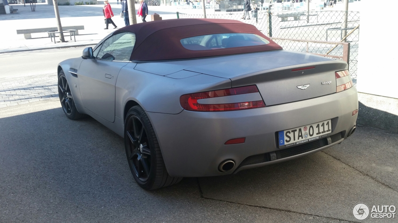 Aston Martin V8 Vantage Roadster