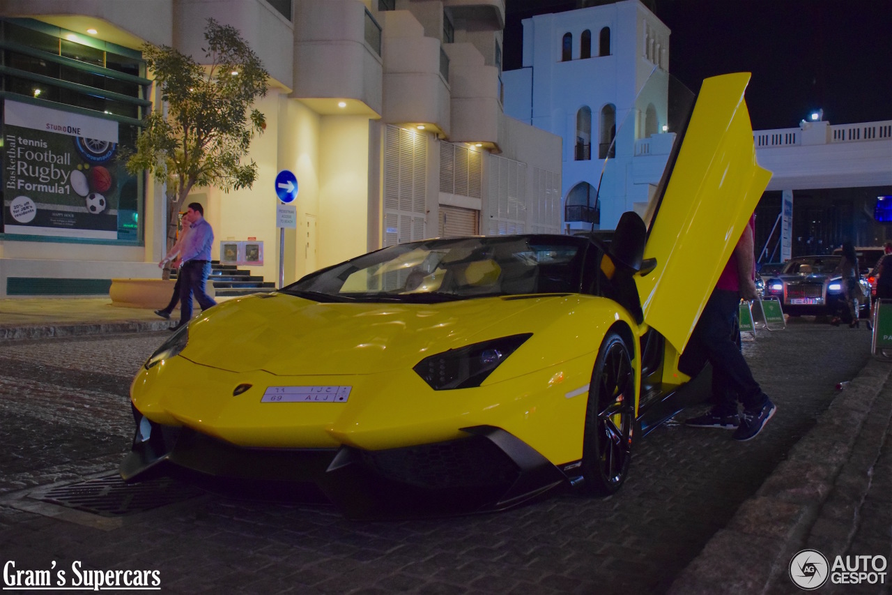 Lamborghini Aventador LP720-4 Roadster 50° Anniversario