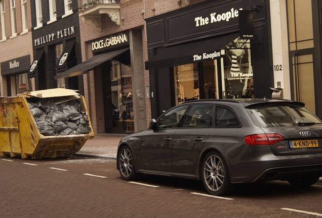 Audi RS4 Avant B8