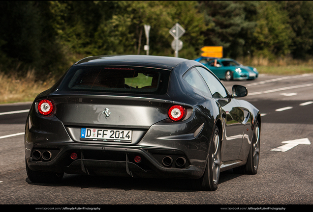 Ferrari FF