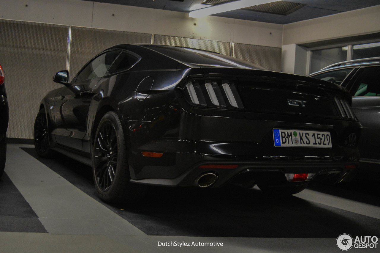 Ford Mustang GT 2015