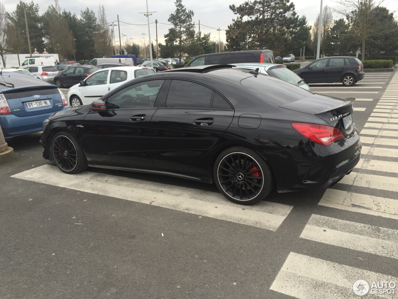 Mercedes-Benz CLA 45 AMG C117