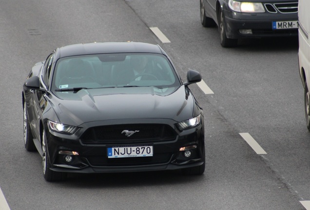 Ford Mustang GT 2015