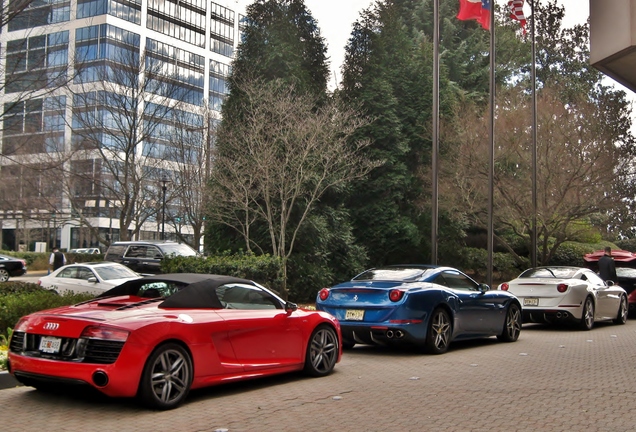 Audi R8 V10 Spyder 2013