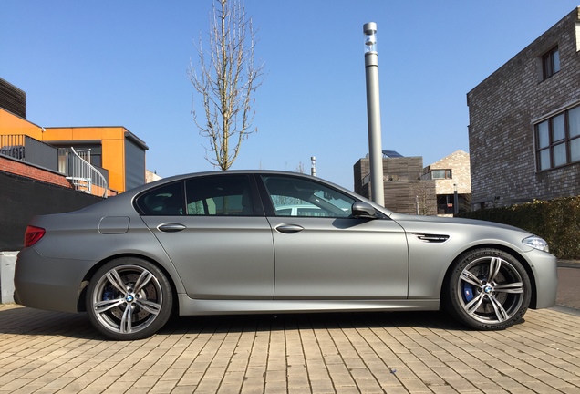 BMW M5 F10 2014