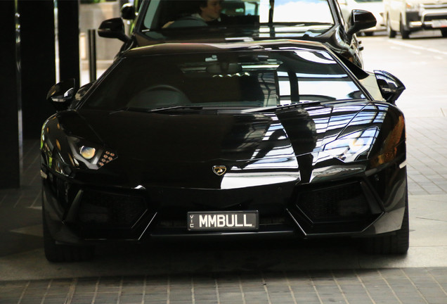 Lamborghini Aventador LP700-4