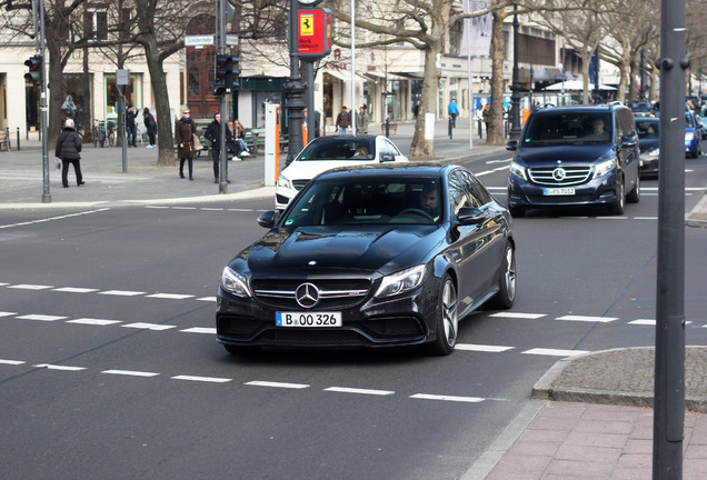 Mercedes-AMG C 63 S W205