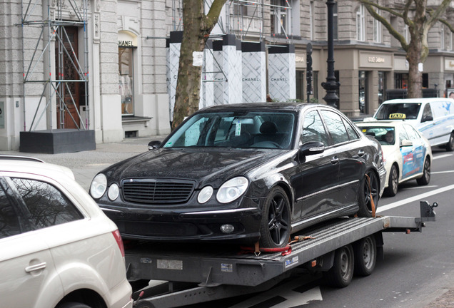 Mercedes-Benz E 55 AMG