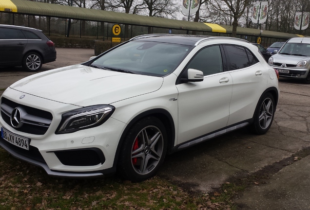 Mercedes-Benz GLA 45 AMG X156