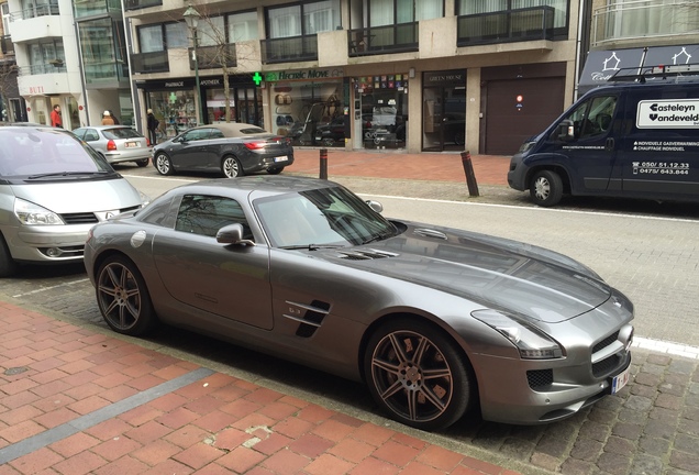 Mercedes-Benz SLS AMG