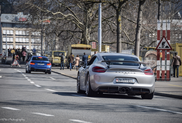 Porsche 981 Cayman GT4