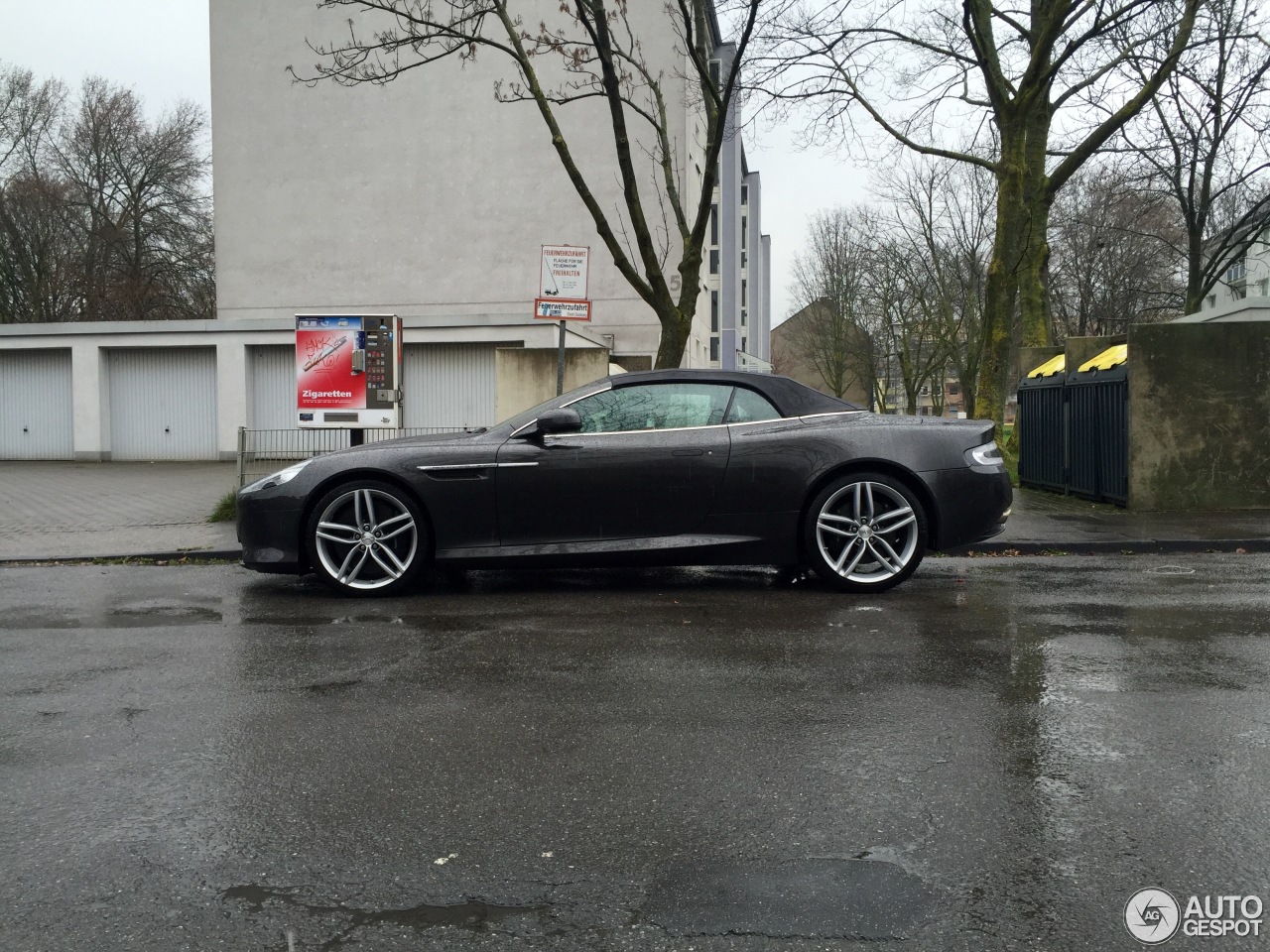 Aston Martin DB9 Volante 2013