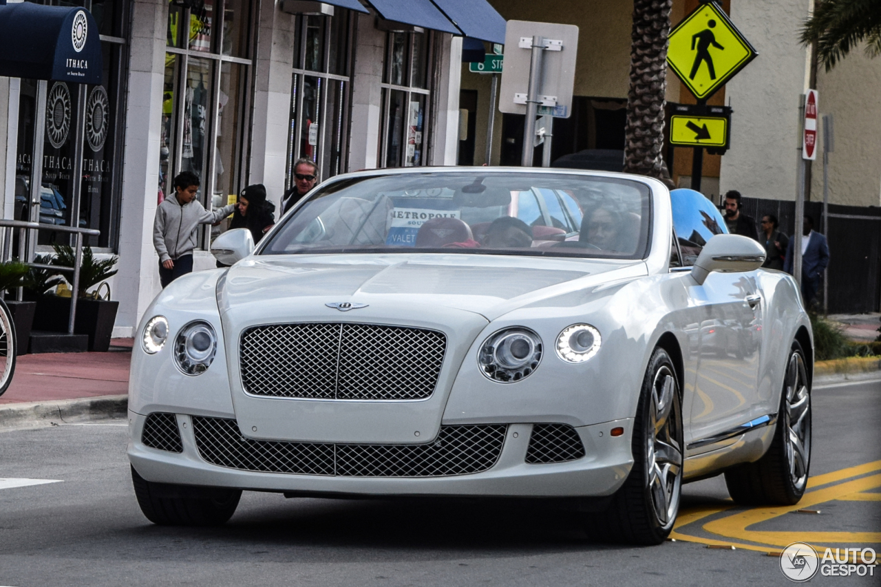 Bentley Continental GTC 2012