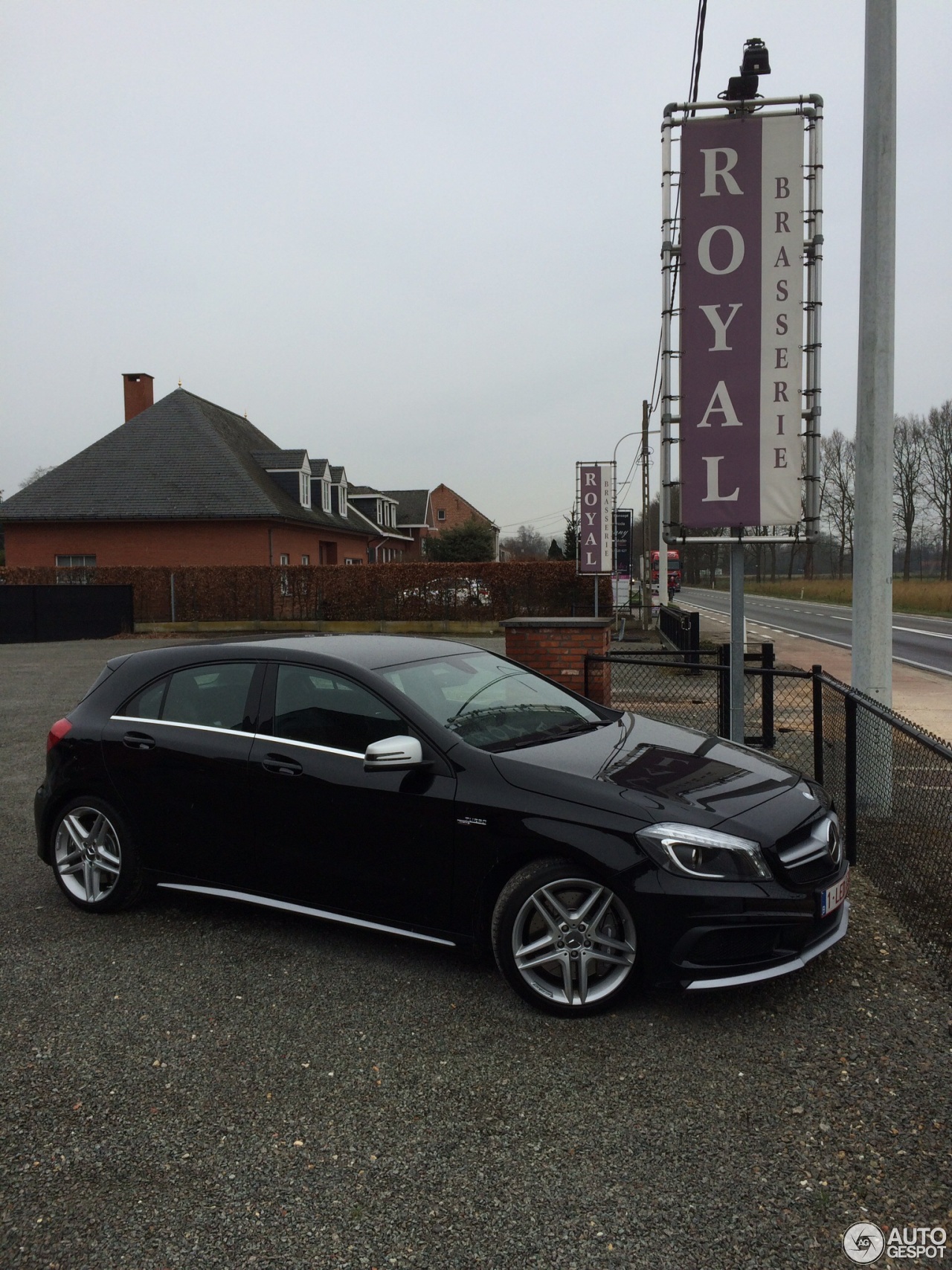 Mercedes-Benz A 45 AMG