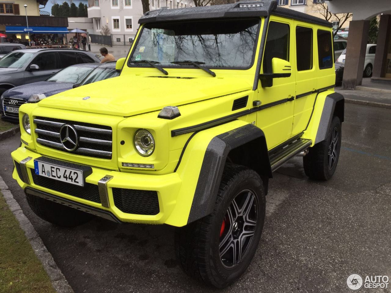 Mercedes-Benz G 500 4X4²