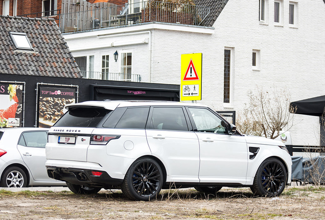 Land Rover Range Rover Sport SVR