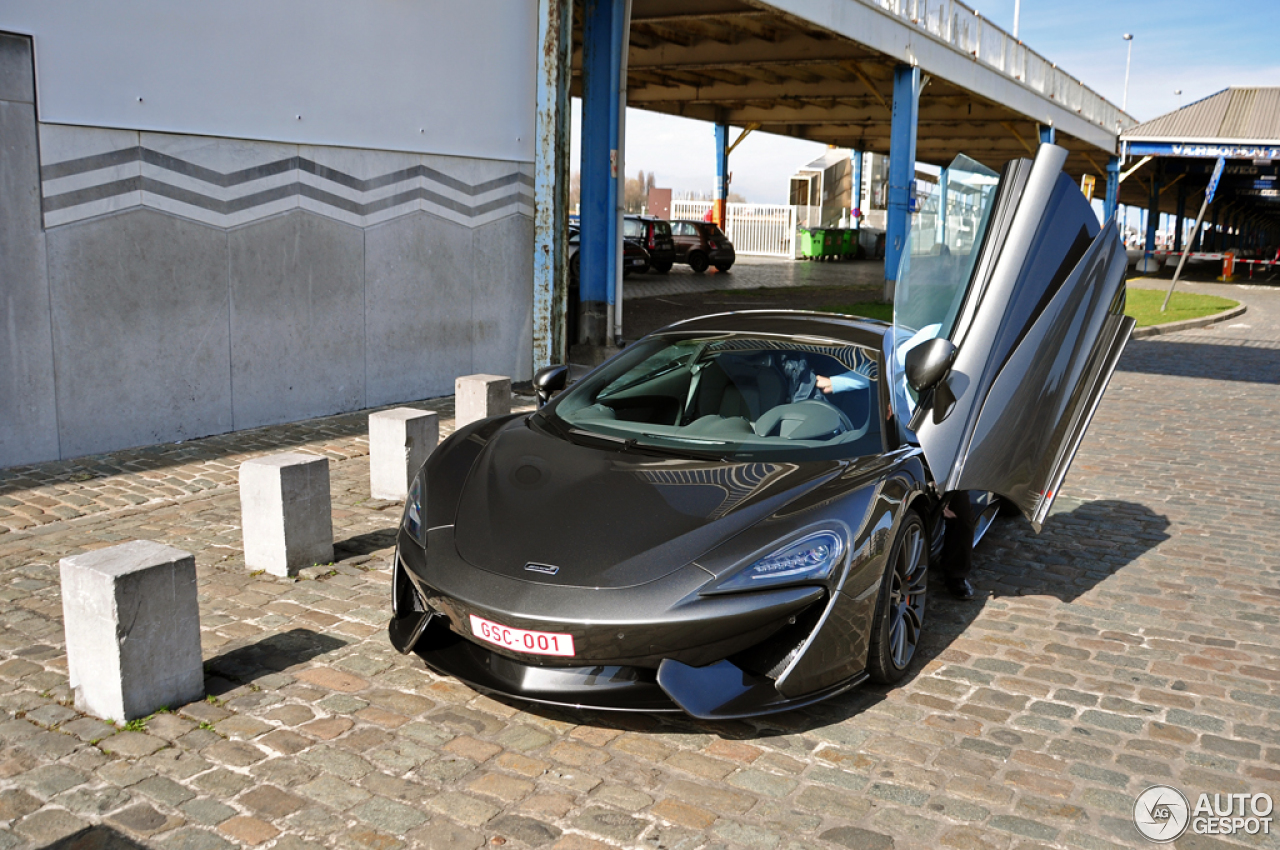 McLaren 570S