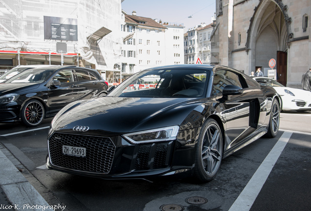 Audi R8 V10 Plus 2015