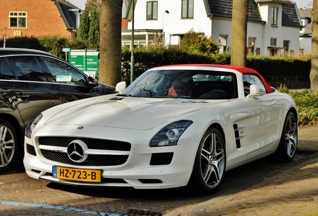 Mercedes-Benz SLS AMG Roadster