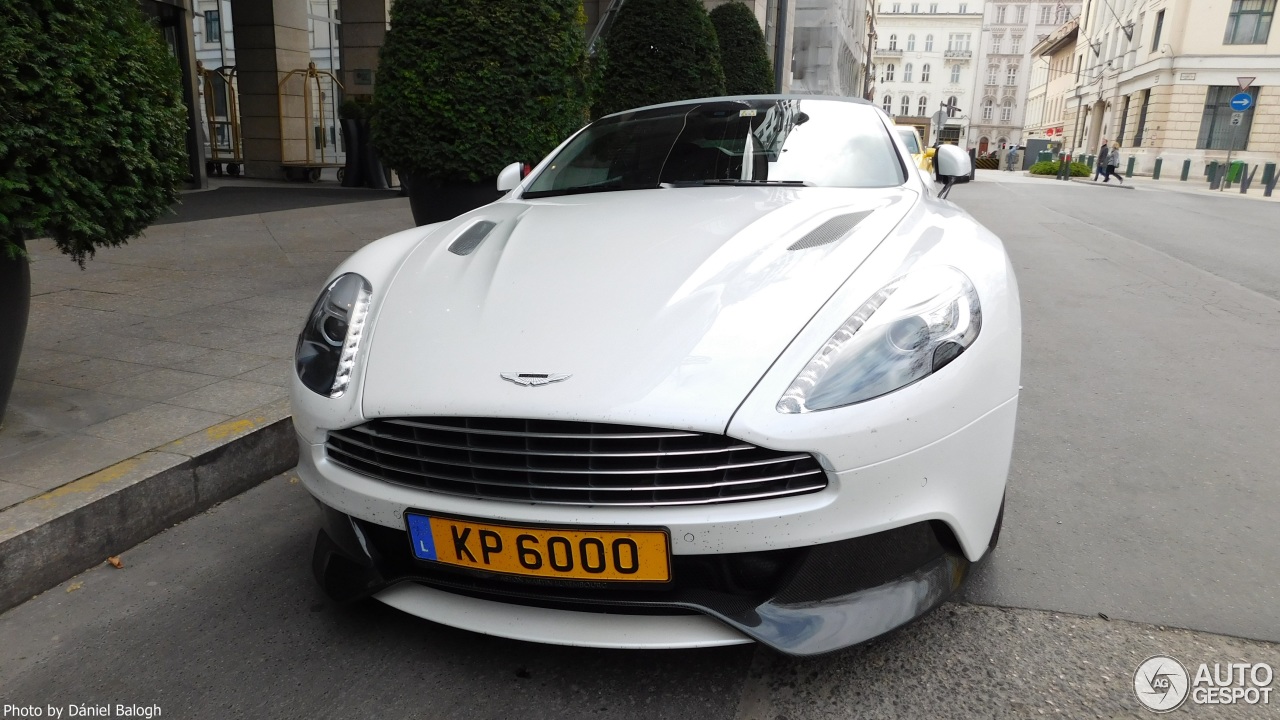 Aston Martin Vanquish Volante