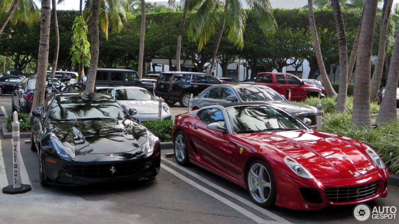 Ferrari FF