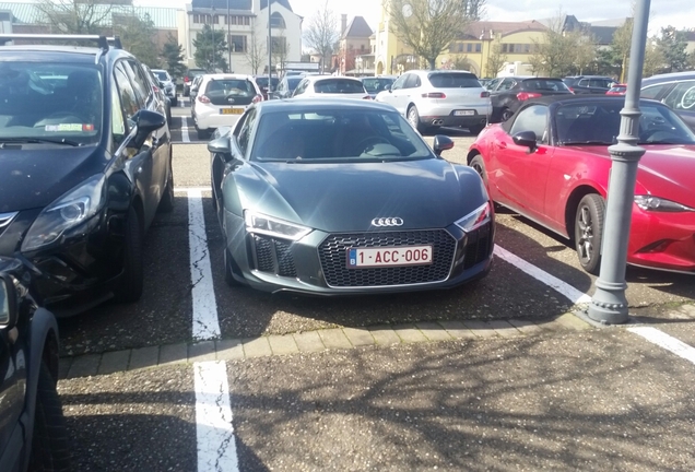 Audi R8 V10 2015