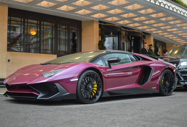 Lamborghini Aventador LP750-4 SuperVeloce Roadster