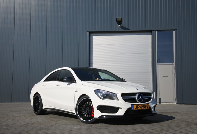 Mercedes-Benz CLA 45 AMG C117