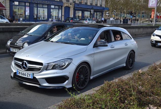 Mercedes-Benz CLA 45 AMG Shooting Brake