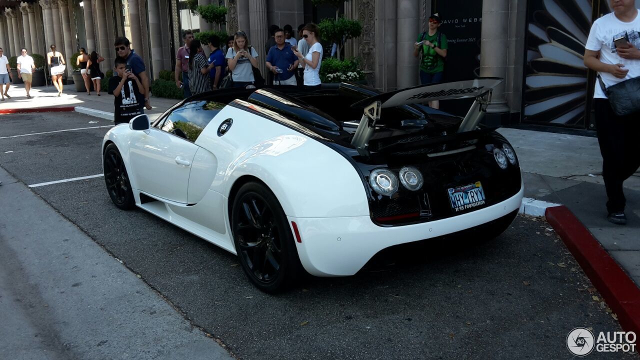 Bugatti Veyron 16.4 Grand Sport Vitesse L'Orque Blanc