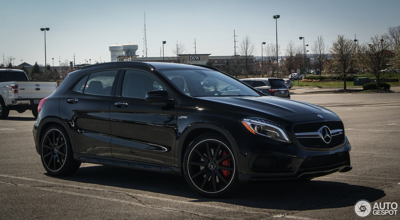 Mercedes-AMG GLA 45 X156