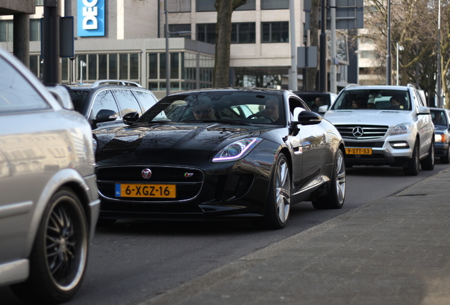 Jaguar F-TYPE S Coupé