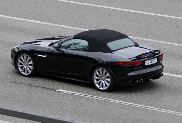 Jaguar F-TYPE S V8 Convertible