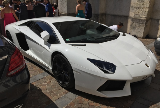 Lamborghini Aventador LP700-4