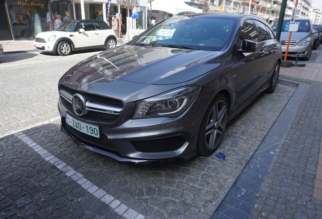 Mercedes-AMG CLA 45 Shooting Brake X117