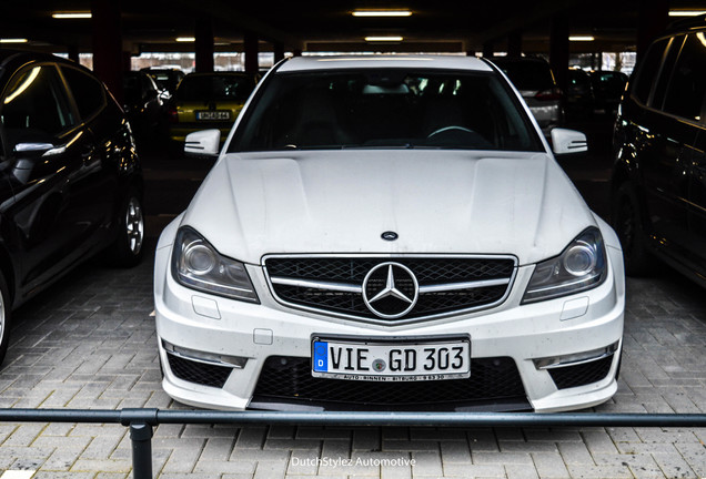 Mercedes-Benz C 63 AMG W204 2012