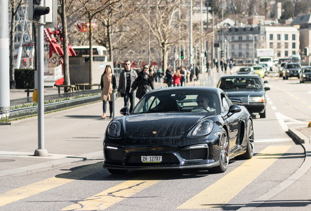 Porsche 981 Cayman GT4