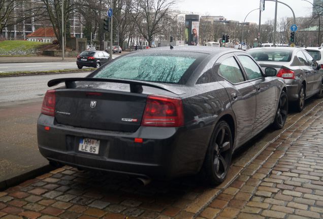 Dodge Charger SRT-8