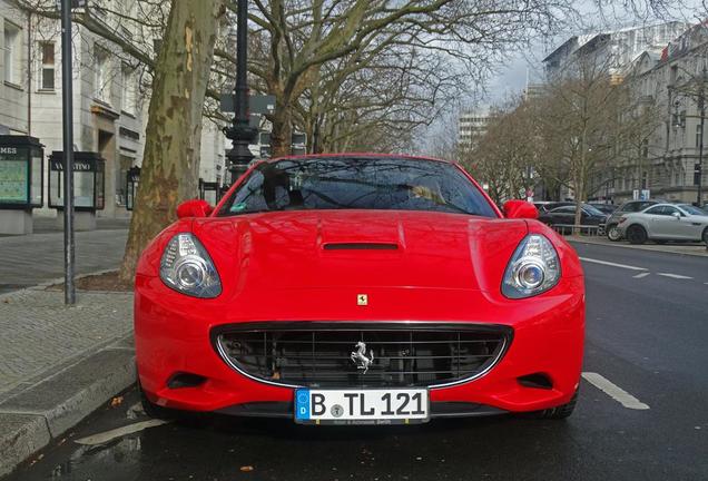 Ferrari California