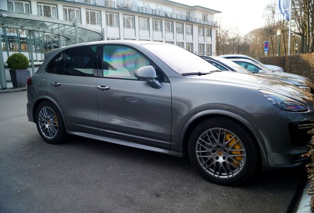 Porsche 958 Cayenne Turbo S MkII