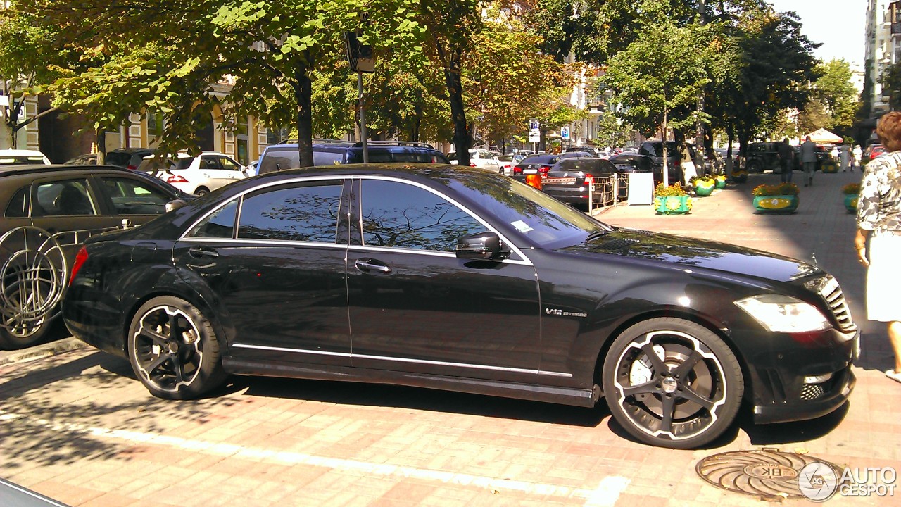 Mercedes-Benz S 65 AMG V221